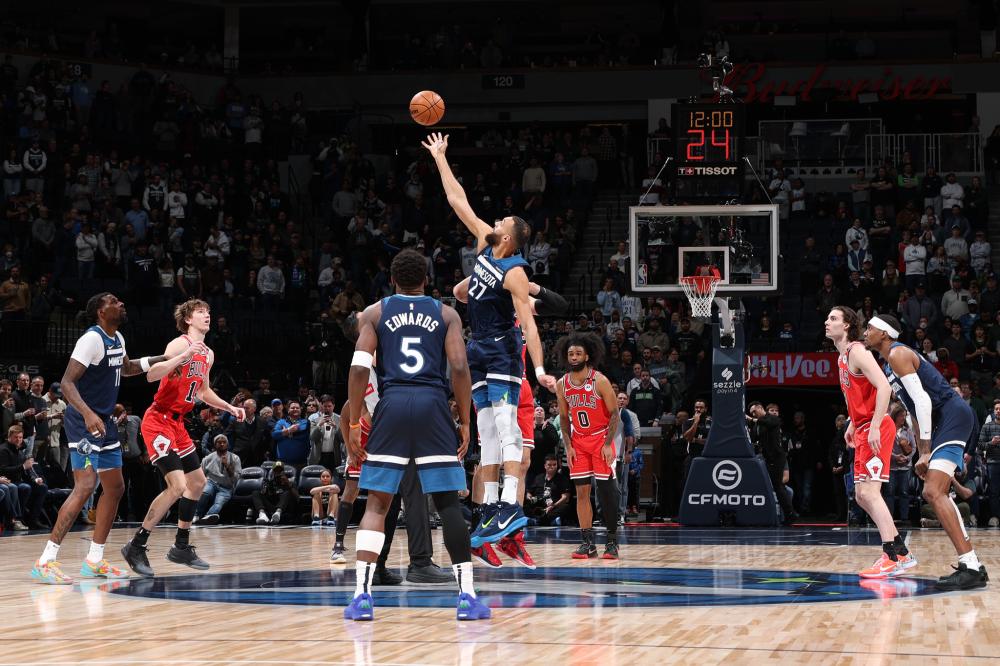 此言一出 此言一出