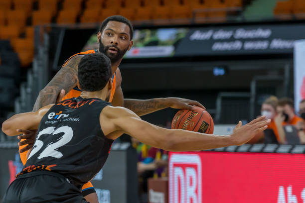 的价格卖给 的价格卖给