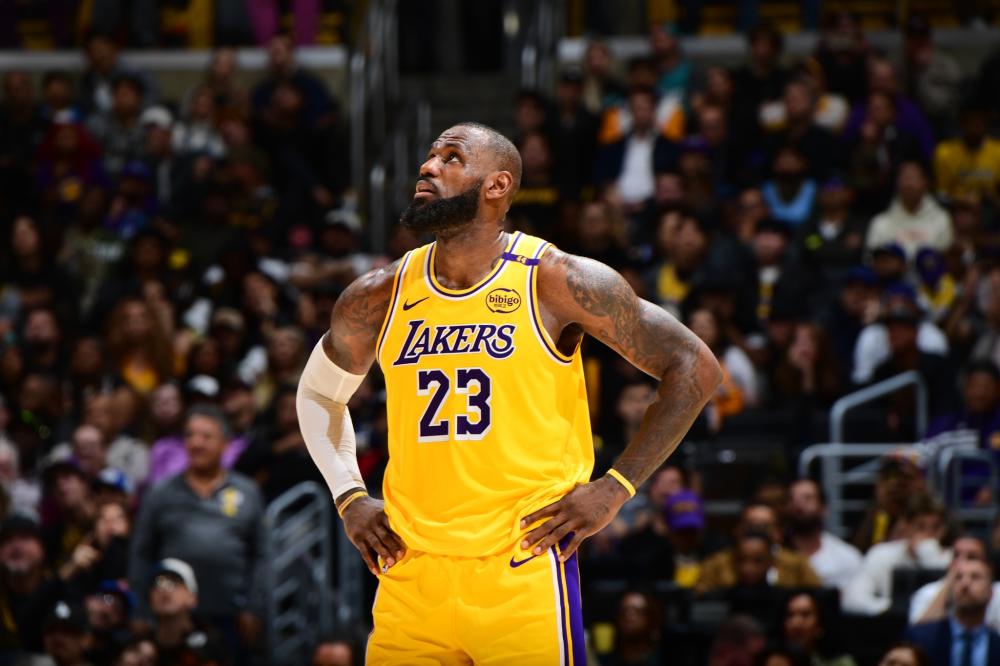 陡然紧张 陡然紧张